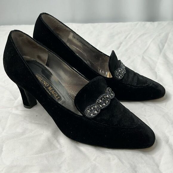 BRUNO MAGLI VELVET 3” HEELS FTL-04-048 - Picture 1 of 7